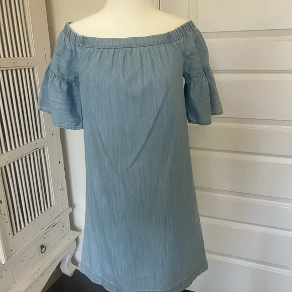Madewell Denim dress, off the shoulder - Picture 5 of 6